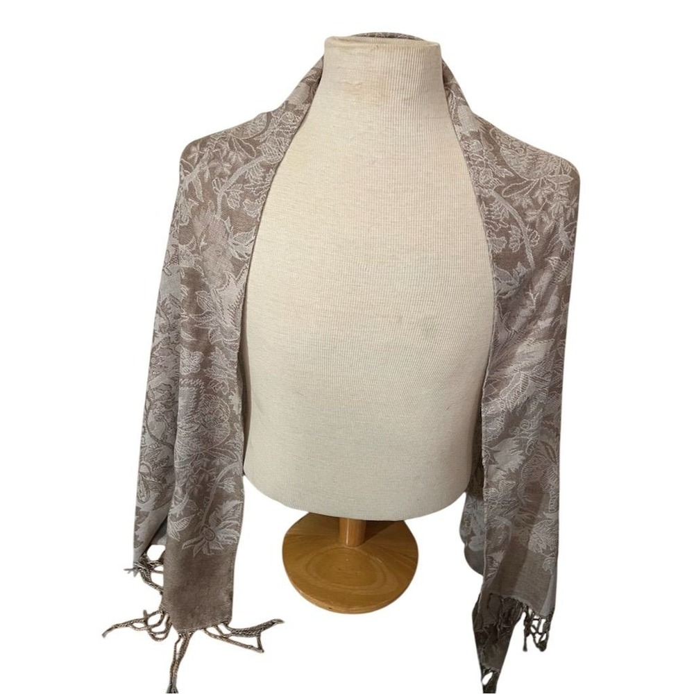 Waverly Women's Beige Floral Rectangle Scarf Shawl Wrap Fringe paisley oversized - Picture 3 of 9